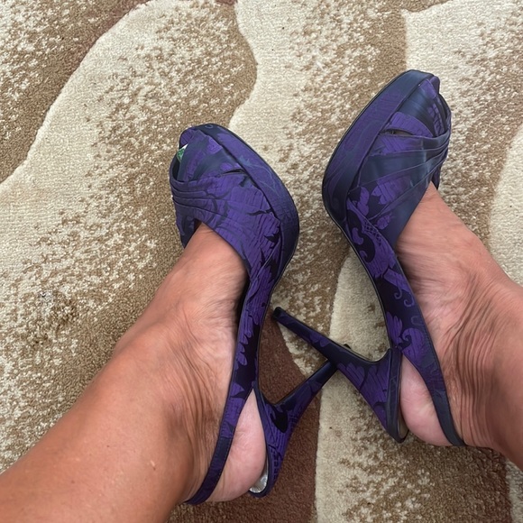 Stuart Weitzman platform sandals, size 10.5 - Picture 4 of 10